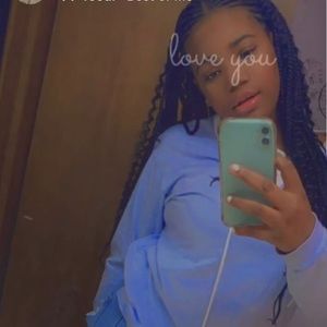 Meet your Posher, Madison